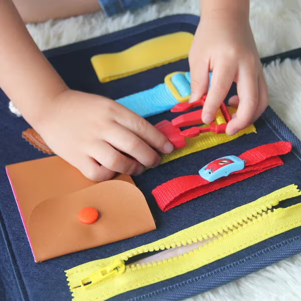 Montessori Beschäftigter Vorstand