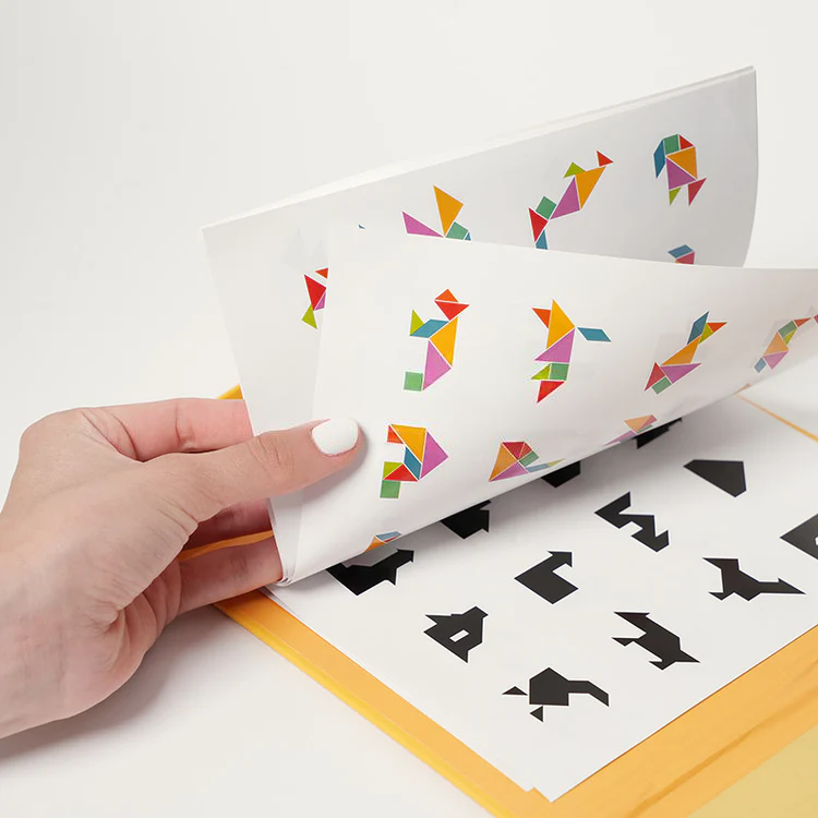 Montessori Magnetisches Tangram Buch